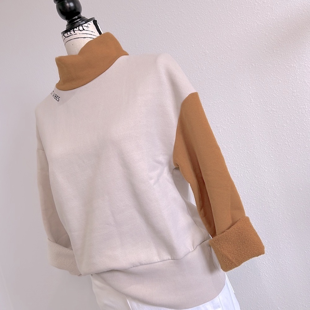 Zara Trafaluc | “Best Vibes” Color Block Turtlene… - image 8